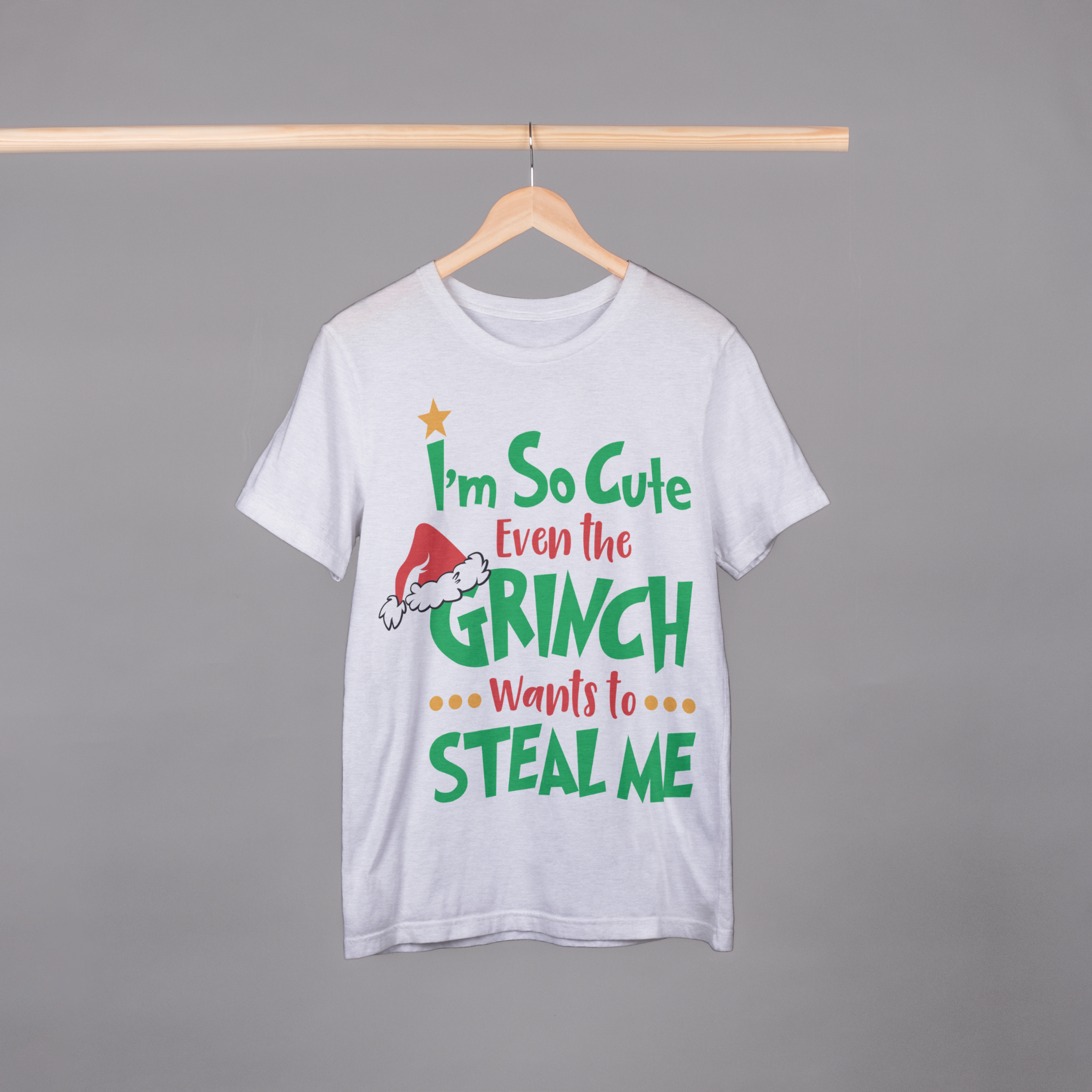 T-shirt I'M SO CUTE EVEN THE GRINCH